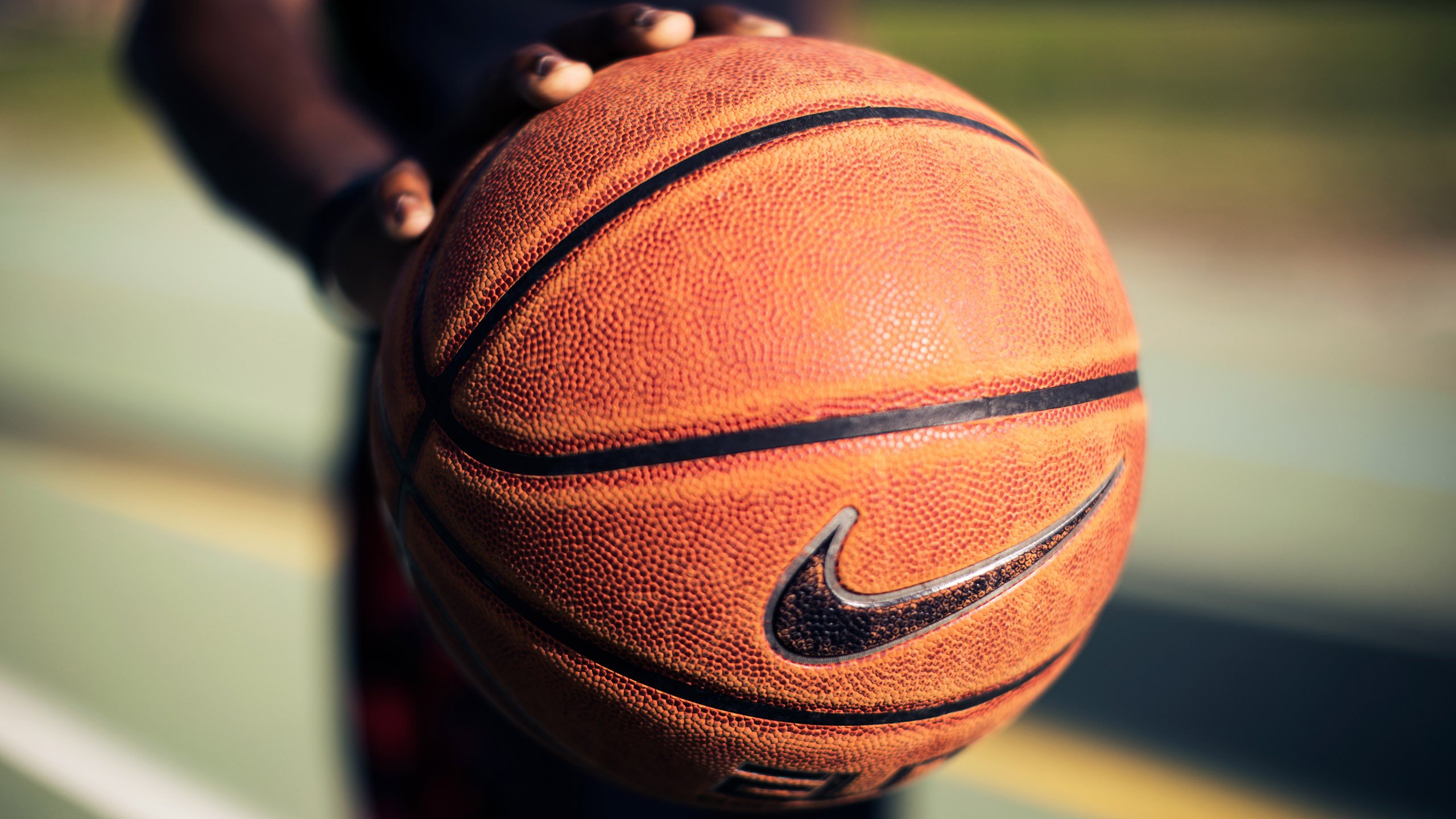约基奇皱眉CBA对抗强度，NBA巨星为何难适从？|半岛体育app